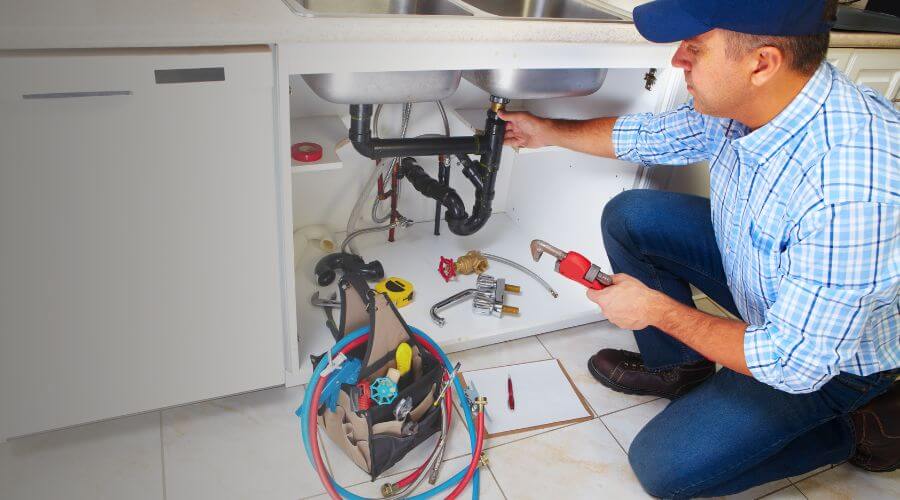 Local annual plumbing maintenance in Dell City, TX